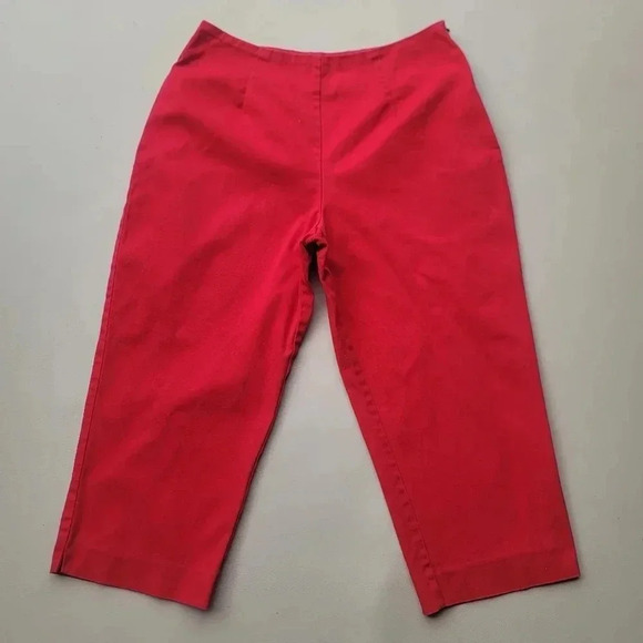 Briggs Womens Capri petite High Rise Straight Leg Red Stretch Flat Front 8P P4 - Picture 1 of 9